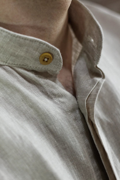 Camisa Insignia arena 100% lino Hombre y Mujer