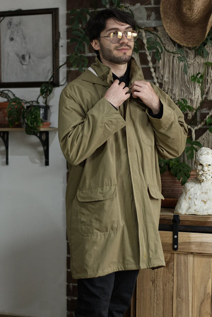 chaqueta parka verde oliva cremallera