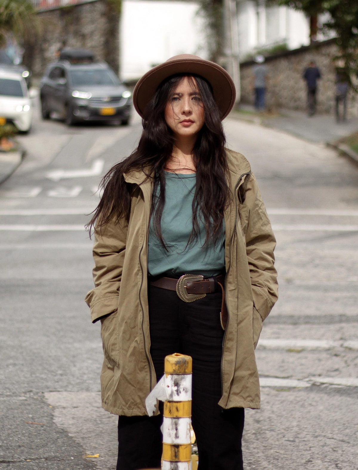 chaqueta verde lluvia
